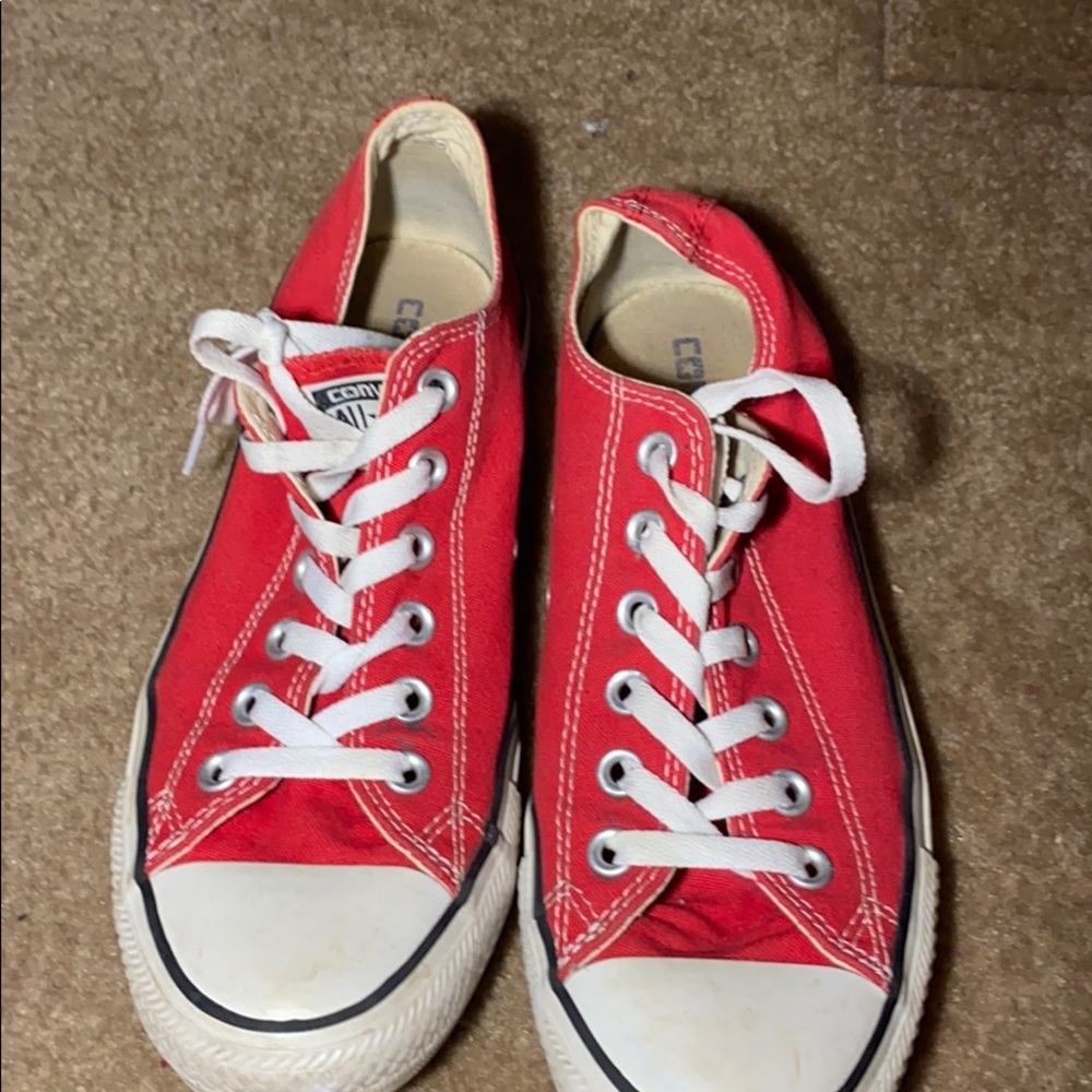 Converse - Picture 2 of 2